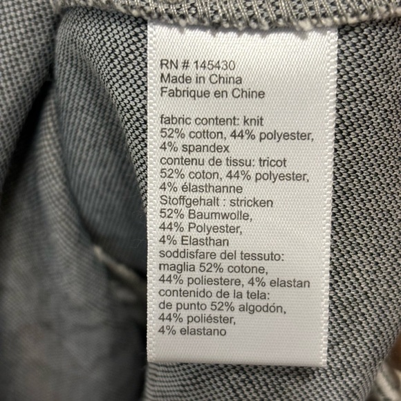 Tabitha Sleeveless V-Neck Cherry Blossom Fit and Flare Dress with Pockets 4 - Picture 10 of 10